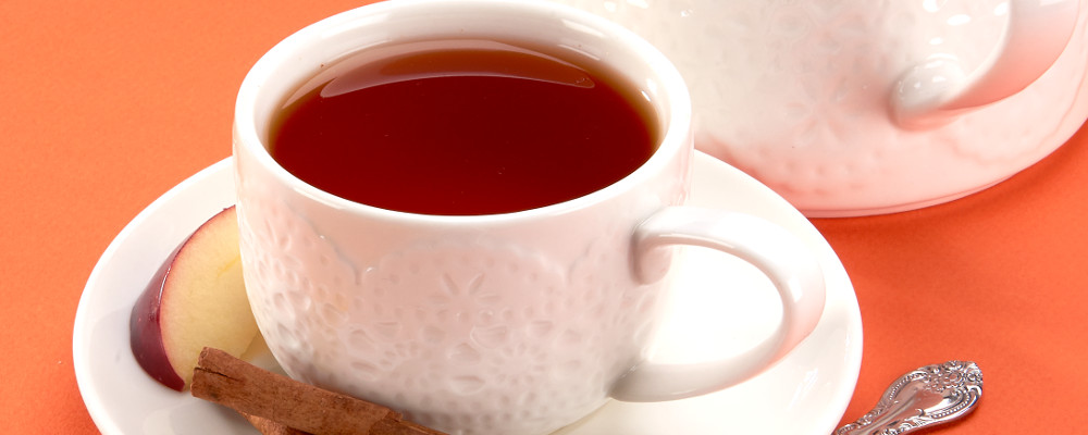 Hot Caramel Apple Tea - Bar & Kitchen