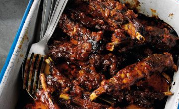 Brazilian Lamb Ribs with Barbecue Sauce
