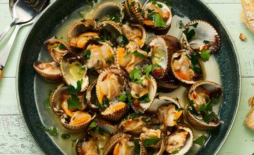 Clams with Garlic and Herb Butter