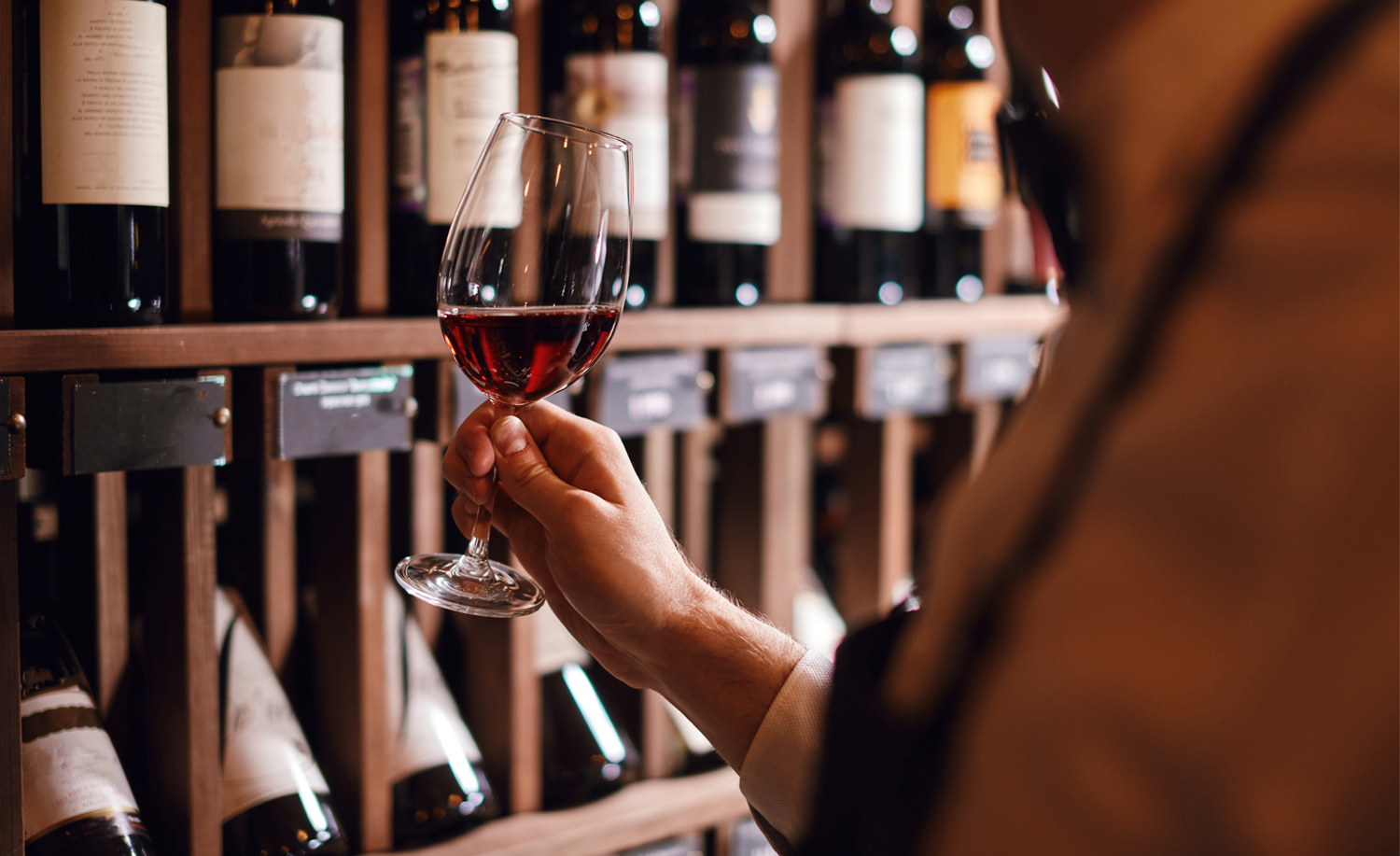 How to stock your customers’ perfect wine cellar