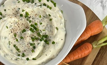 Creamy chive dip