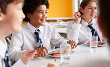 Free school meals eligibility expands for universal credit families